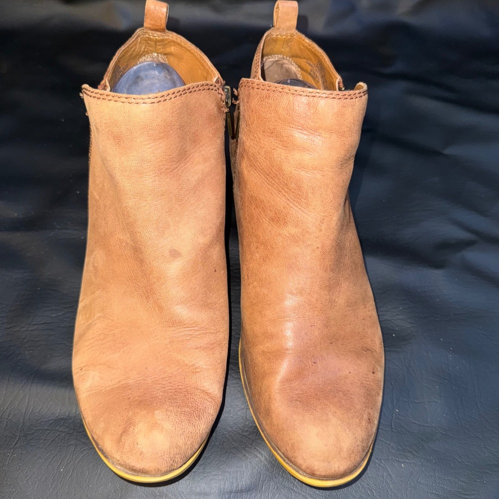 Lucky Brand Basel Tan Leather Ankle Booties Womens 11M Low Stacked Heel